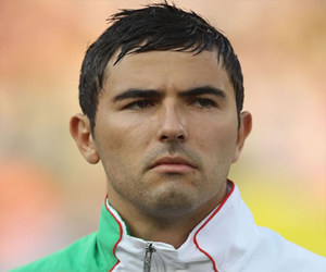   مصر اليوم - الجزائري عنتر يحيى على طاولة الرجاء والوداد