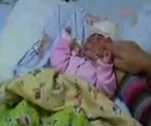   مصر اليوم - أم تركية تكتم أنفاس طفلتها الرضيعة محاولة قتلها