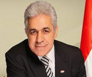   مصر اليوم - صباحي يوقع على تمرد ويشدد على سلمية التظاهرات