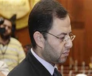   مصر اليوم - مستشار مرسي السابق يدعوه لإجراء استفتاء شعبي على بقائه قبل 30 يونيو