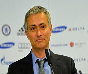   مصر اليوم - مورينيو من المدرب الاستثنائي الى السعيد