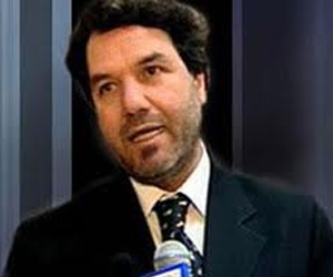   مصر اليوم - أمين الزاوي: حين أكتب باللغتين العربية والفرنسية أشعر بالتوازن