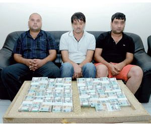   مصر اليوم - ضبط أفراد عصابة إجرامية خطيرة في الشارقة