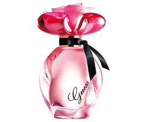 مصر اليوم - كوني شبيهة بعطرك guess girl