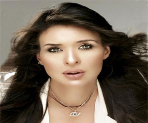 مصر اليوم - دينا تنتهي من تصوير قشطة وعسل