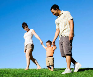 مصر اليوم - هل العطلات المنتظمة تزيد الشعور بالسعادة ؟