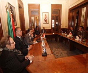   مصر اليوم - حكومة الوفد تعقد الأحد اجتماعًا لمناقشة الاستعداد لـ30 يونيو