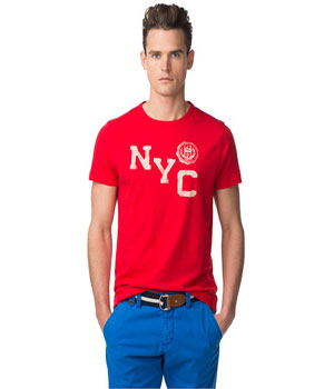 مصر اليوم - أجمل التيشرتات الرجالية لصيف مثالي