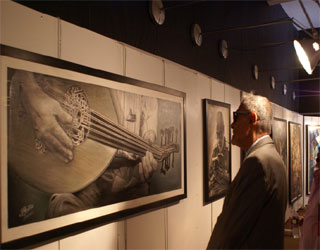 مصر اليوم - القرن الماضي يُعد العصر الذهبي للفن التشكيلي