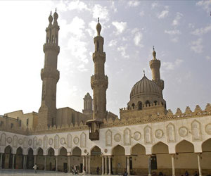   مصر اليوم - الأزهر يستنكر  الهجوم على مخيم لحركة مجاهدي خلق