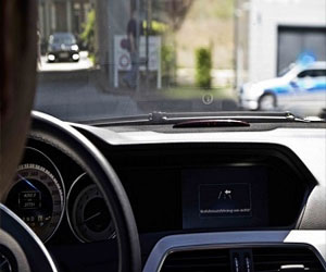 مصر اليوم - مرسيدس أول شركة تطلق تقنية Car-to-X الجديدة