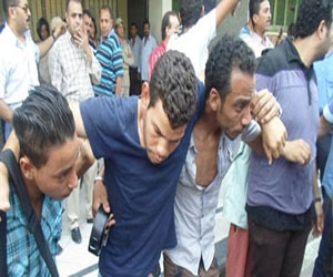 مصر اليوم - الصحة : إصابة 19 شخصا في أحداث اشتباكات مبنى محافظة الغربية