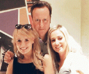   مصر اليوم - بقشيش كاميرون أكثر من قيمة الوجبة