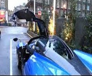   مصر اليوم - سيارة فارهة تضع صاحبها الخليجي في موقف محرج