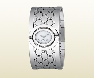   مصر اليوم - غوتشي  تبدع في تشكيلتها الخاصة بالساعات اليدوية