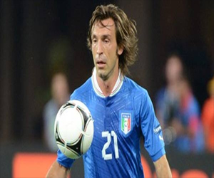   مصر اليوم - زاكيروني يكثف تركيزه على مراقبة بيرلو في لقاء إيطاليا في كأس القارات