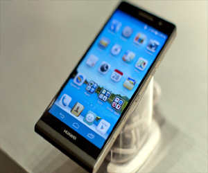 مصر اليوم - هواوي الصينية تطرح أرشق هاتف ذكي في العالم