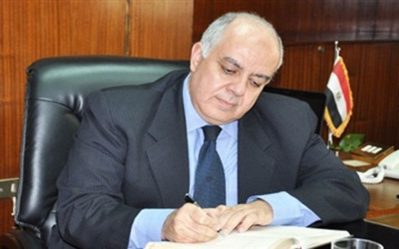 مصر اليوم - وزير التخطيط يعلن ضخ 4.3 مليار دولار لتنمية سيناء