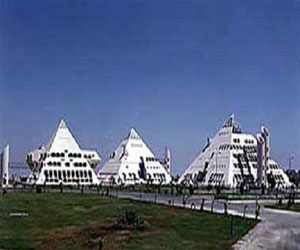 مصر اليوم - وفد من أخلاقيات البحث العلمي يزور مدينة الأبحاث في برج العرب