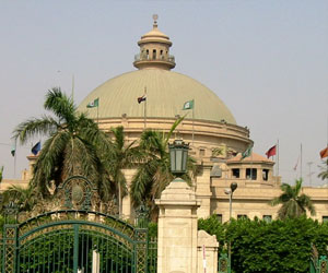 مصر اليوم - احتفالية في جامعة القاهرة لتكريم الأساتذة ذات الأبحاث العلمية
