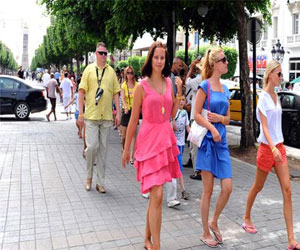   مصر اليوم - ارتفاع عدد السياح الوافدين إلى تونس