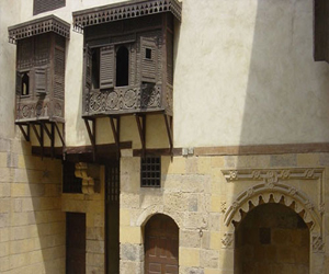 مصر اليوم - الموالد في مصر في معرض فني ببيت السناري