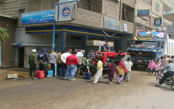   مصر اليوم - مشاجرات بالأسلحة النارية والبيضاء وبلطجية يعتدون على ضابط في الدقهلية
