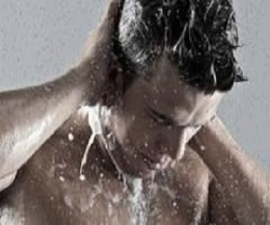   مصر اليوم - البريطاني يقضي 100 ساعة في الحمام كل عام