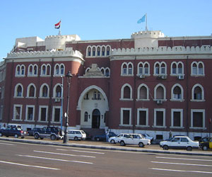   مصر اليوم - مبادرة لحل مشكلة موظفي جامعة الإسكندرية