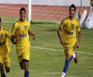   مصر اليوم - الصفاء اللبناني يحرز الكأس بالفوز على شباب الساحل
