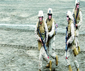 مصر اليوم - أميركا تنشر 400 جندي في مصر بهدف كبح العنف