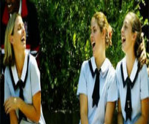 مصر اليوم - المدارس فى هولندا تحظر ارتداء الفتيات للسراويل القصيرة