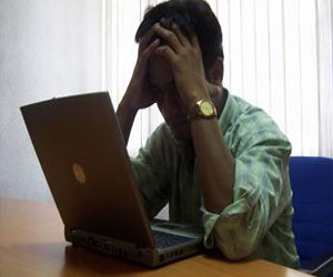 مصر اليوم - إدمان الإنترنت يشبه إدمان المخدرات في الحالة المزاجية