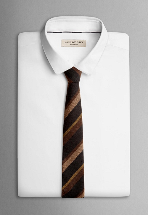 مصر اليوم - آخر صيحات ربطات العنق ممن بيربيري