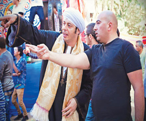   مصر اليوم - بطء تصويرمزاج الخير يثير استياء منتج العمل