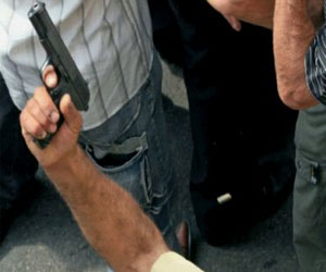   مصر اليوم - إصابة رجل أمن أردني أثناء فضه لمشاجرة في إربد