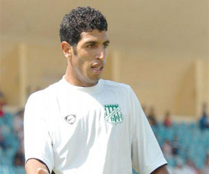   مصر اليوم - عرض كويتي للمدافع المغربي أحمد شاغو