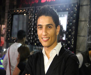   مصر اليوم - سفير فلسطين في مصر يستقبل محمد عساف في المطار