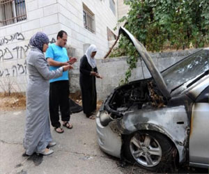   مصر اليوم - مستوطنون متطرفون يعتدون على السيارات في القدس المحتلة