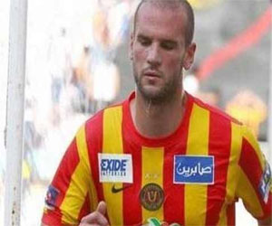   مصر اليوم - النادي الإفريقي يزاحم الوداد على التعاقد مع الهيشري