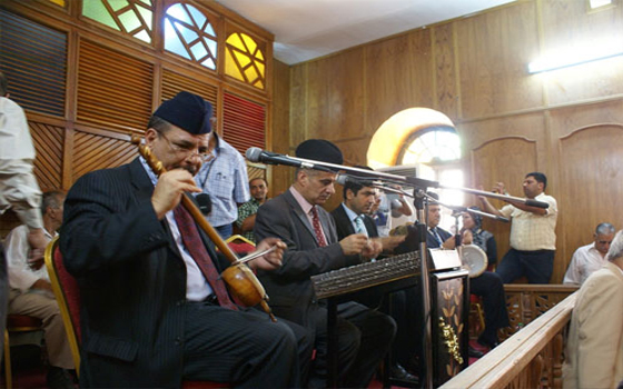 مصر اليوم - الشناشيل البغدادية تعاود رقصها على أنغام الجالغي المميزة في العراق