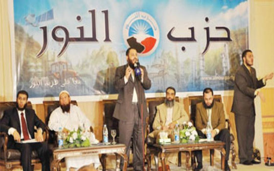   مصر اليوم - النور السلفي يعلن مقاطعة التظاهرات ويطرح مبادرة للخروج من الأزمة