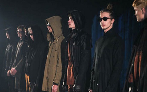   مصر اليوم - عروض أسبوع الموضة في نيويورك تقدم مصممي الملابس الأكثر إثارة للاهتمام