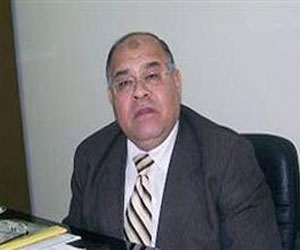   مصر اليوم - عضو في الشورى يؤكد أن مرسي سيعلن عن إجراء انتخابات رئاسية مبكرة