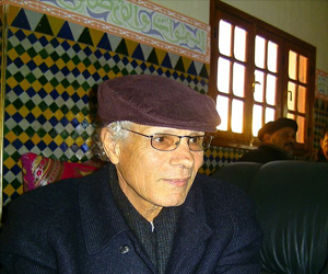 مصر اليوم - ديال من هي الحياة ؟ ديوان للمغربي إدريس أمغار