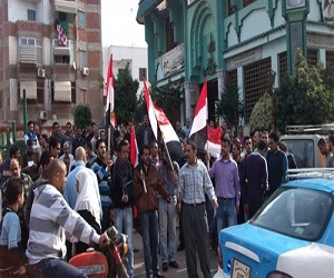   مصر اليوم - تنسيقية تظاهرات 30 حزيران تنظم مسيرة بالسيارات في الغردقة