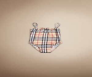   مصر اليوم - أحدث موضة لأزياء السباحة للأطفال للعام 2013