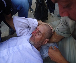   مصر اليوم - مقتل إخواني في أحداث المنصورة وتحطيم محلات الشاطر