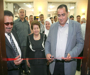 مصر اليوم - افتتاح معرض الفنان الدغليس في الأردن