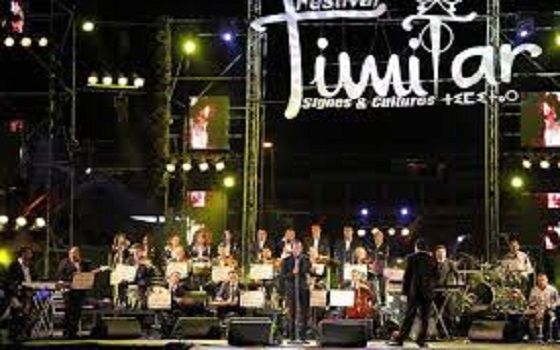 مصر اليوم - فنانون مغاربة وعالميون يتحفون جمهور مهرجان تيميتار